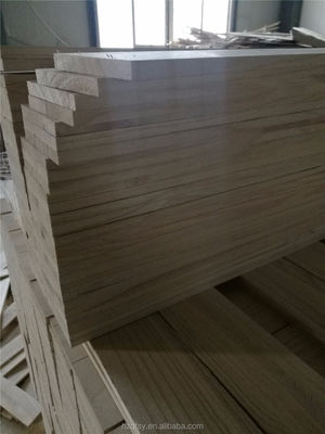 Contenuto di umidità tra l'8% e il 12% FSC Certified Paulownia Board for Eco-Friendly Construction