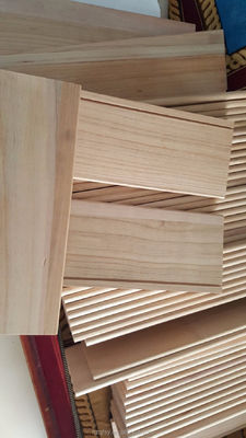 Eco-friendly 2440x1220 o 1200x600 o carta di paolownia personalizzata con legno naturale