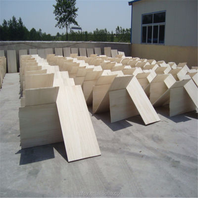 Pannello di legno massello di grado BB di legno di paolownia con giunzione a dito con superficie liscia