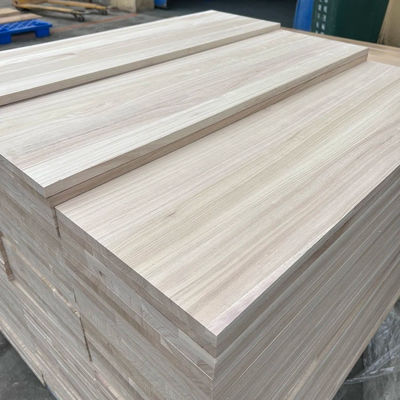 Pannello di paolownia di alta qualità per bare Contenuto di umidità 8%-12% Pannello di legno naturale