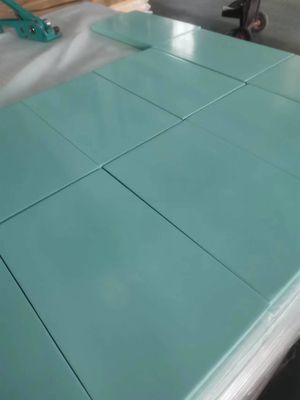Contenuto di umidità 8-12% Pannello in legno di pino Colori personalizzati per la decorazione Ricambi gratuiti