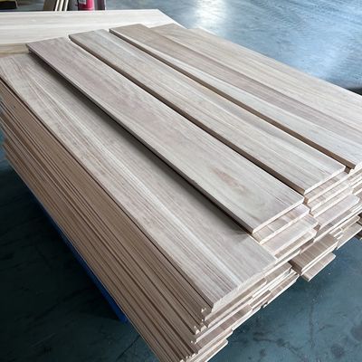 Home AA Pannello di legname realizzato in legno di Paulownia per il design domestico naturale in finitura in legno naturale