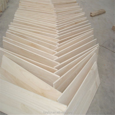 Legno segato per mobili e accessori di costruzione