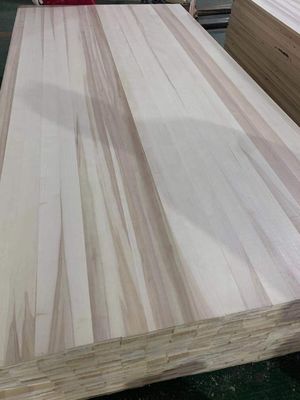 Tavola di legno massello di pioppo da 18 mm per pannelli di design personalizzati 100-1220 mm Larghezza Populus spp