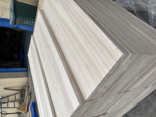 Pannelli di paolownia su misura Legno di paolownia massello