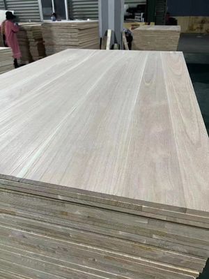 3 mm-55 mm di spessore Legno di paolownia Legno di legno a bordo Legno per mobili in legno massello