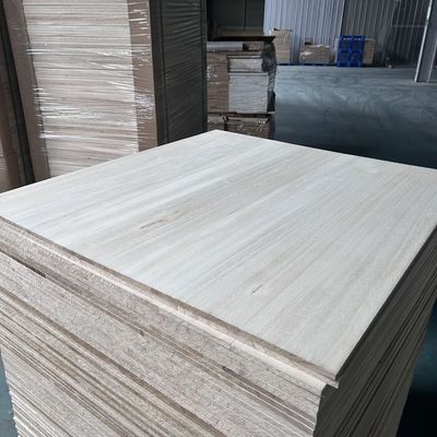 Legno segato per paolownia Legname di qualità AA AB BB BC