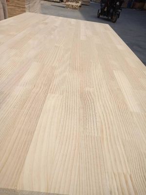Radiata Pine Wood Finger Joint Timber Boards for Indoor Project Solution Capacity (Sollezioni per progetti interni)