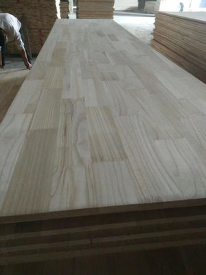 2000mm/2440mm/2500mm/3050mm/3660mm Lunghezza paolownia pannello rettilineo Finger Joint Board