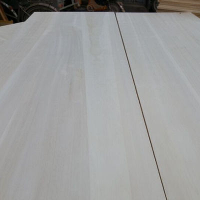 100-1220 mm di larghezza Tavola di legno di pino di pioppo di paolownia per mobili per ufficio domestico