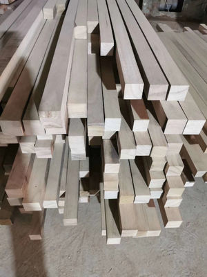 Contenuto di umidità 8%-12% Legno di paolownia finito per soluzioni totali