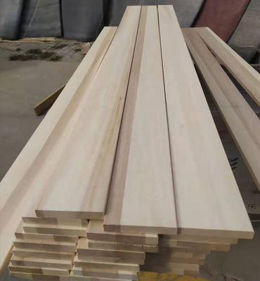 Dimensioni personalizzate 3-50 mm Frighe di legno di paolownia per soluzioni di progetto Contenuto di umidità 8%-12%