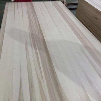 Materia prima Arredamento in legno Finger Joint Board per armadi di legno massello contemporaneo