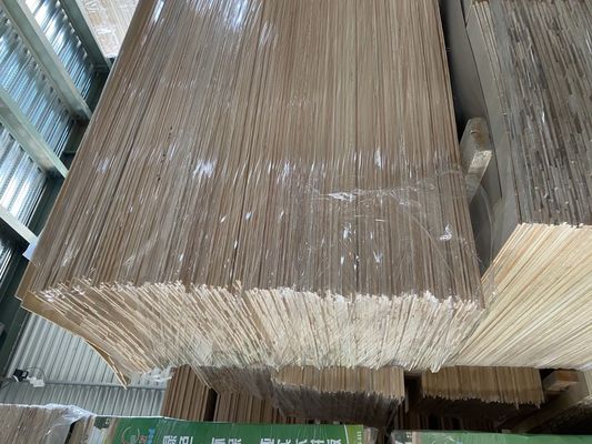 Fabbricazione a mano di fogli di legno di pino per funzioni personalizzate spessore 5 mm-9 mm