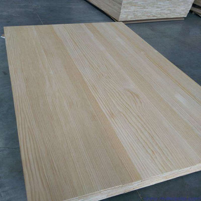Fabbricazione a base di legno AA