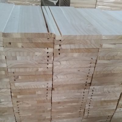 Edilizia Arredamento edilizio paulownia Tavola di legno massello con densità di 300 kg/m3