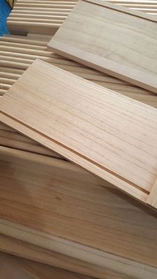 Edilizia Arredamento edilizio paulownia Tavola di legno massello con densità di 300 kg/m3
