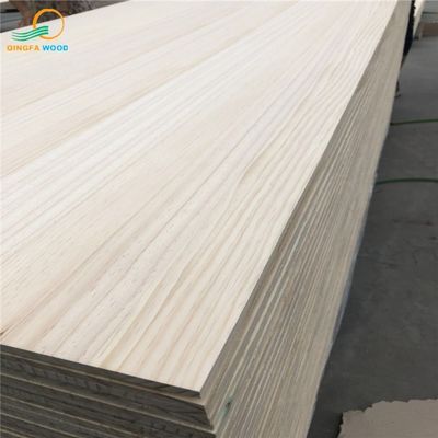 Stile di progettazione tradizionale Legno di pino della Zelanda con densità 480-550 kg/m3