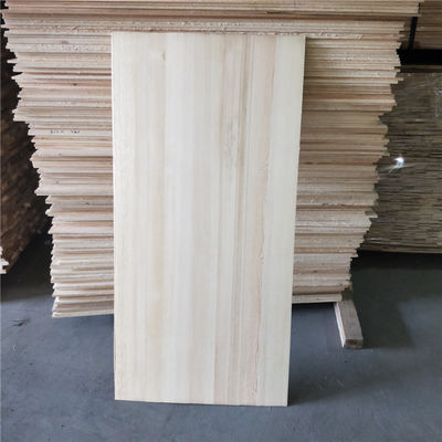 Stile di progettazione tradizionale Legno di pino della Zelanda con densità 480-550 kg/m3