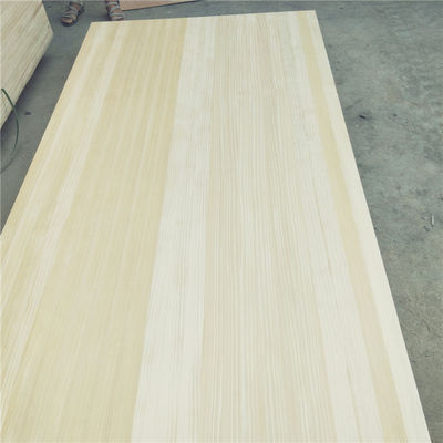 Stile di progettazione tradizionale Legno di pino della Zelanda con densità 480-550 kg/m3