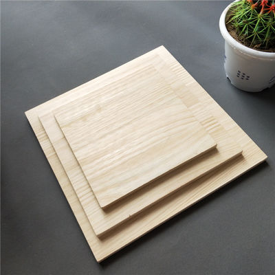 BB Grade Solid Wood Pine Board 8mm 12mm 16mm 18mm 20mm Spessore personalizzato