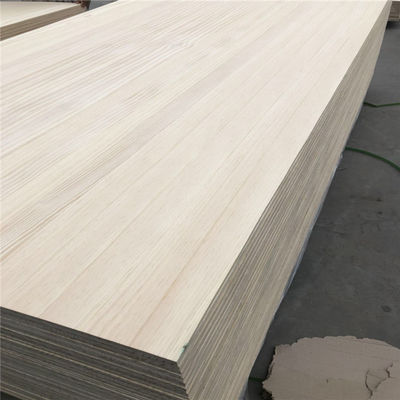 BB Grade Solid Wood Pine Board 8mm 12mm 16mm 18mm 20mm Spessore personalizzato