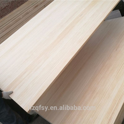 A Grade Russian Solid Pine Boards For Wood Crafts Stile tradizionale di laboratorio