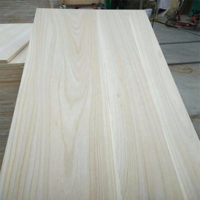 Moderno design 2440X1220 Tavola di legno massello di paolownia con 280-310 kg/m3