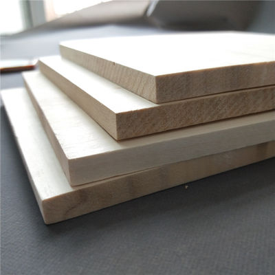 Lavori di legno di pioppo con spessore 3 mm-50 mm eccellente durata