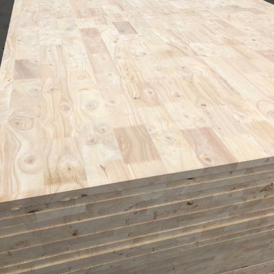 Fabbricazione a base di legno di gomma pulito e finito con alta densità di 730-830 kg/mq