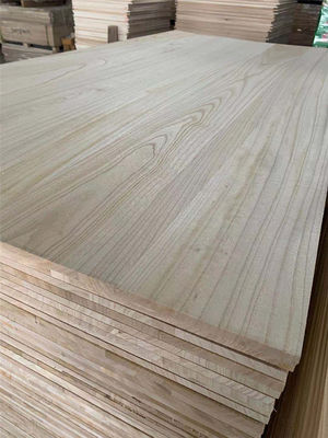Moderno design paulownia Massello Larghezza 100-1220 mm per applicazioni decorative