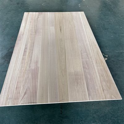 8%-12% Contenuto di umidità Tavola di legno di paolownia per la produzione di mobili in Australia