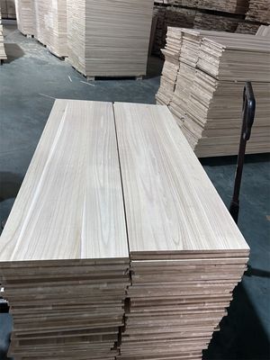 Componenti di ricambio gratuiti di paolownia Legno di paolownia contenuto di umidità del nucleo del legno 8%-12%