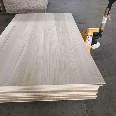 FSC Certified Paulownia Wood Edge Glued Finger Joint Solid Wood Board M3 per mobili
