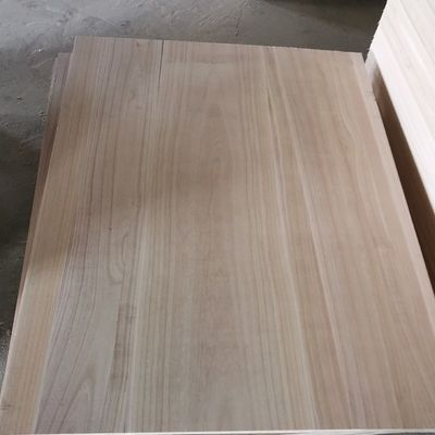 FSC Certified Paulownia Wood Edge Glued Finger Joint Solid Wood Board M3 per mobili