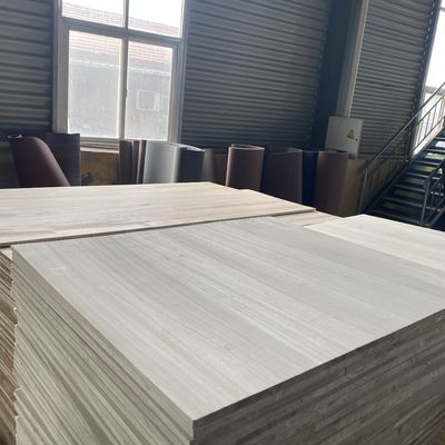 Legno artigianale a casa Densità 8 mm Tavole di legno di paolownia con densità 280-300 kg/cm3