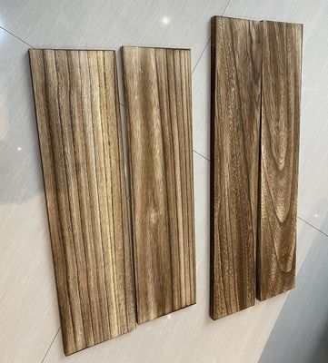 Ripiani galleggianti rustici Tipo montato a parete con tavole di legno di paolownia