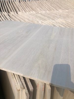 A/B Grado 3 mm Legno di paolownia Legno massello m3 per la soluzione del progetto Capacità diversa