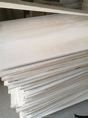 1220x2440mm Fogli di legno di Paulownia per il design contemporaneo Grado AA AB BC di Qingfa