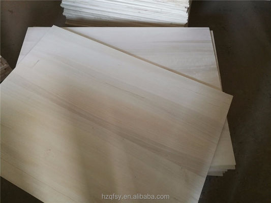Pannelli di legno massello tradizionale in legno di paolownia originario sbiancato 3 mm-50 mm